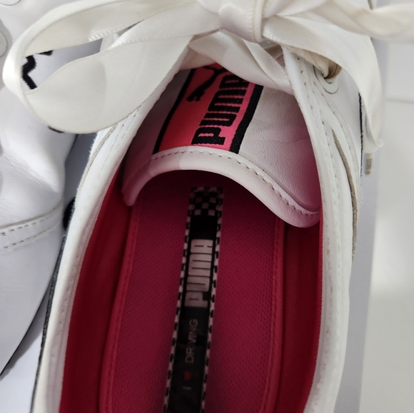 Womens Puma sneakers, size 8.5 - Picture 3 of 5